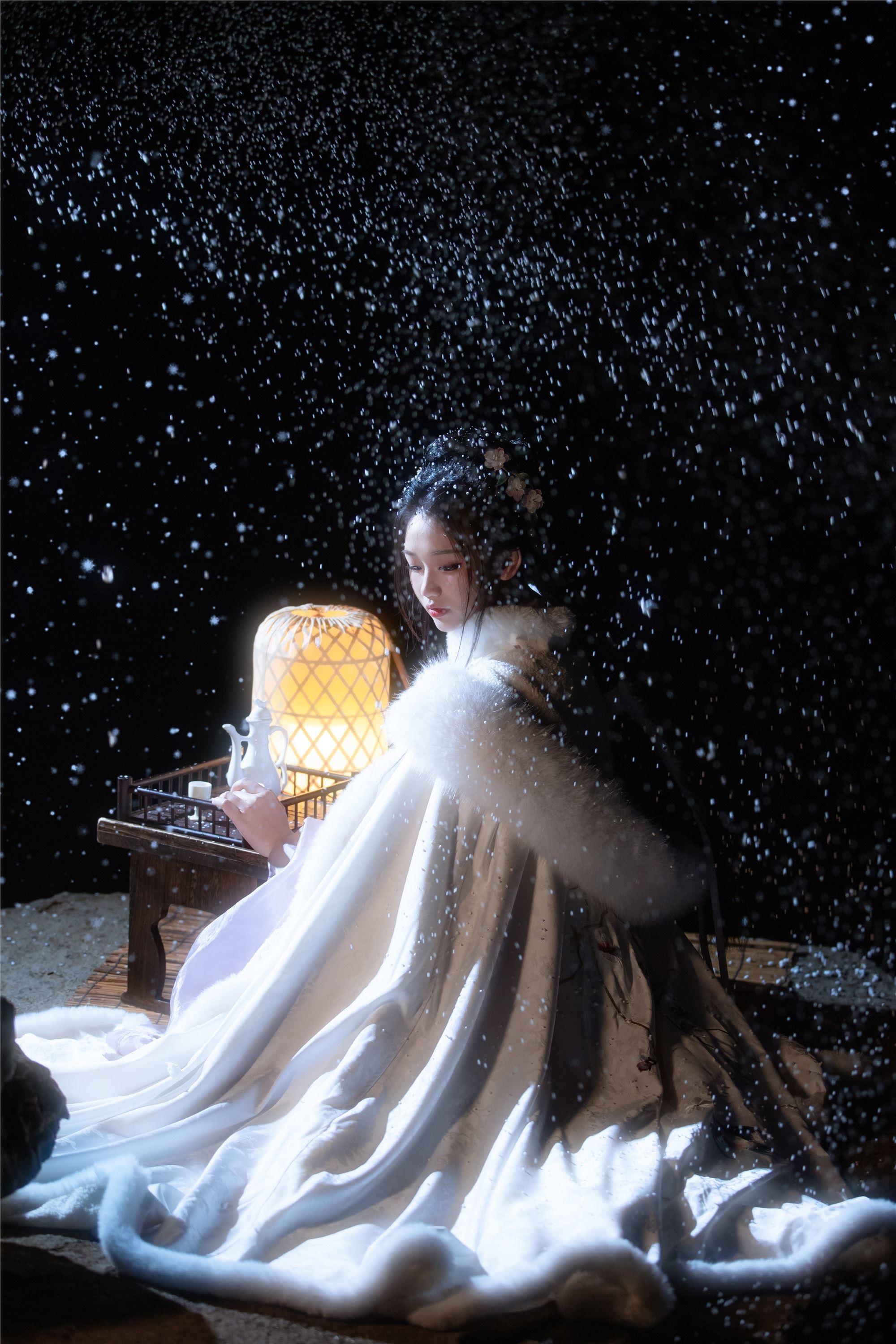 YITUYU 艺图语 2025.03.06 风雪夜归人 晚江亭